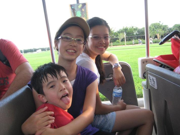 384219_2417009597080_2129012391_n